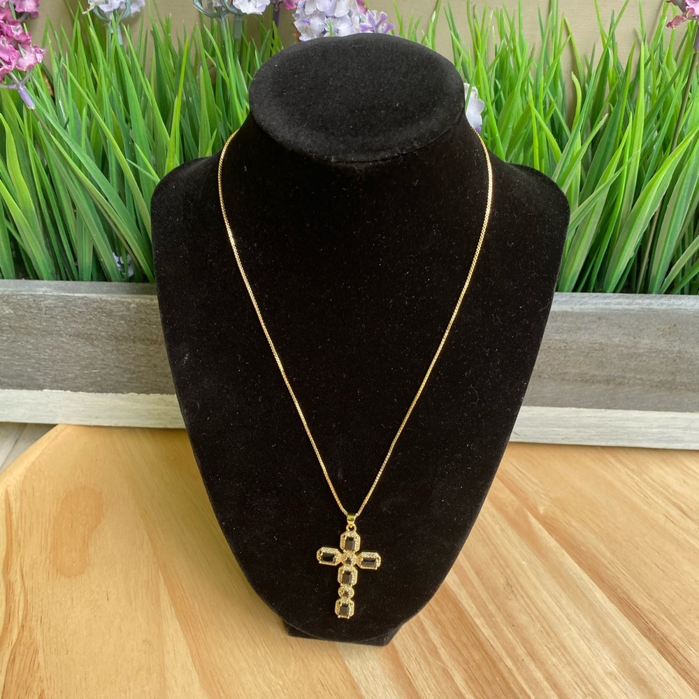 BLACK CROSS EMMA NYC  STATEMENT  NECKLACE